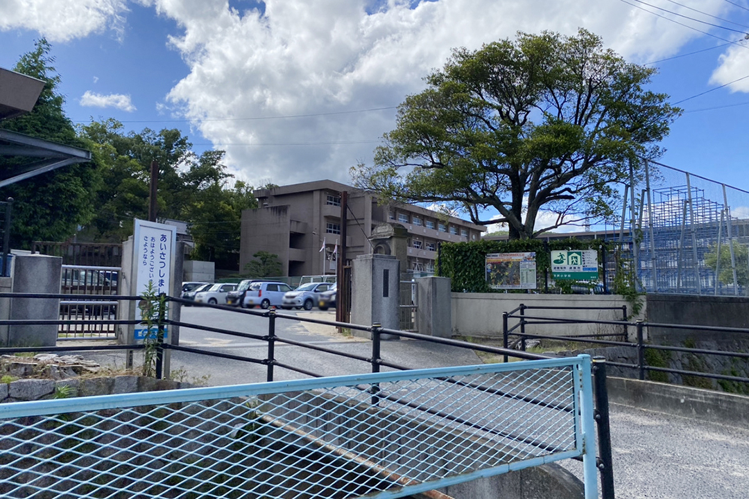 栗原小学校