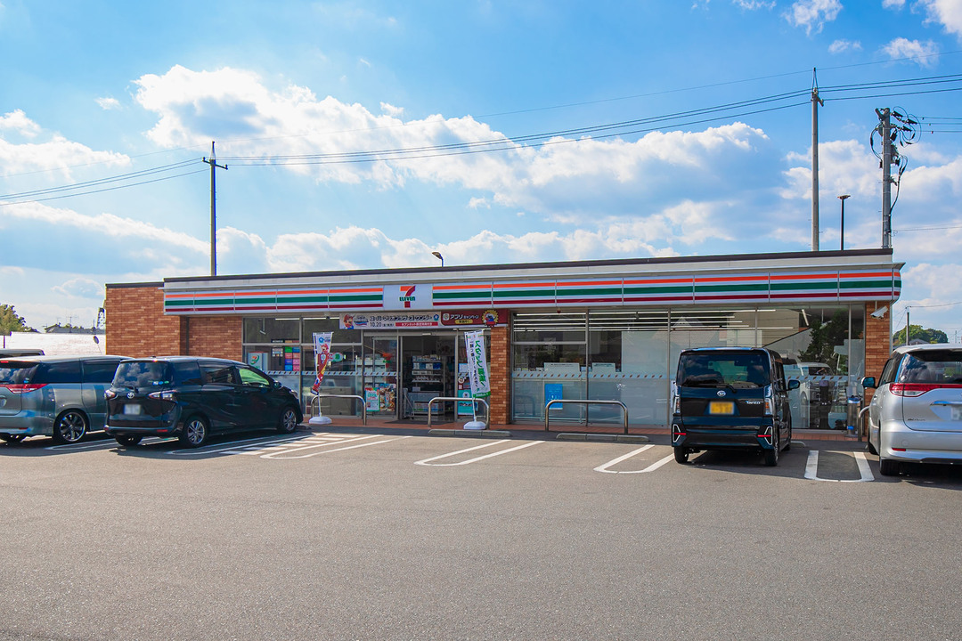 セブン-イレブン 東広島西条駅北店