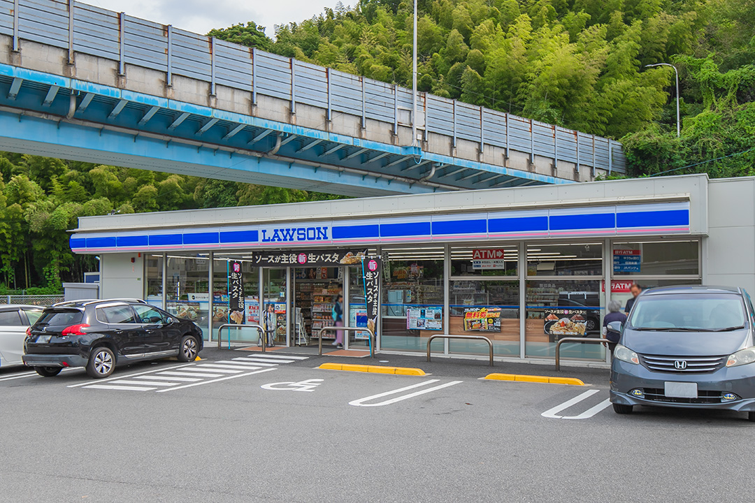 ローソン広島田方橋店