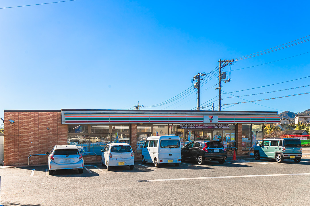 セブンイレブン熊野町役場南店