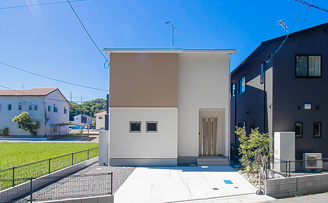 王道の間取り×南向き#流行に左右されない使いやすさ #日当たり良好 #納戸付き #太陽光パネル